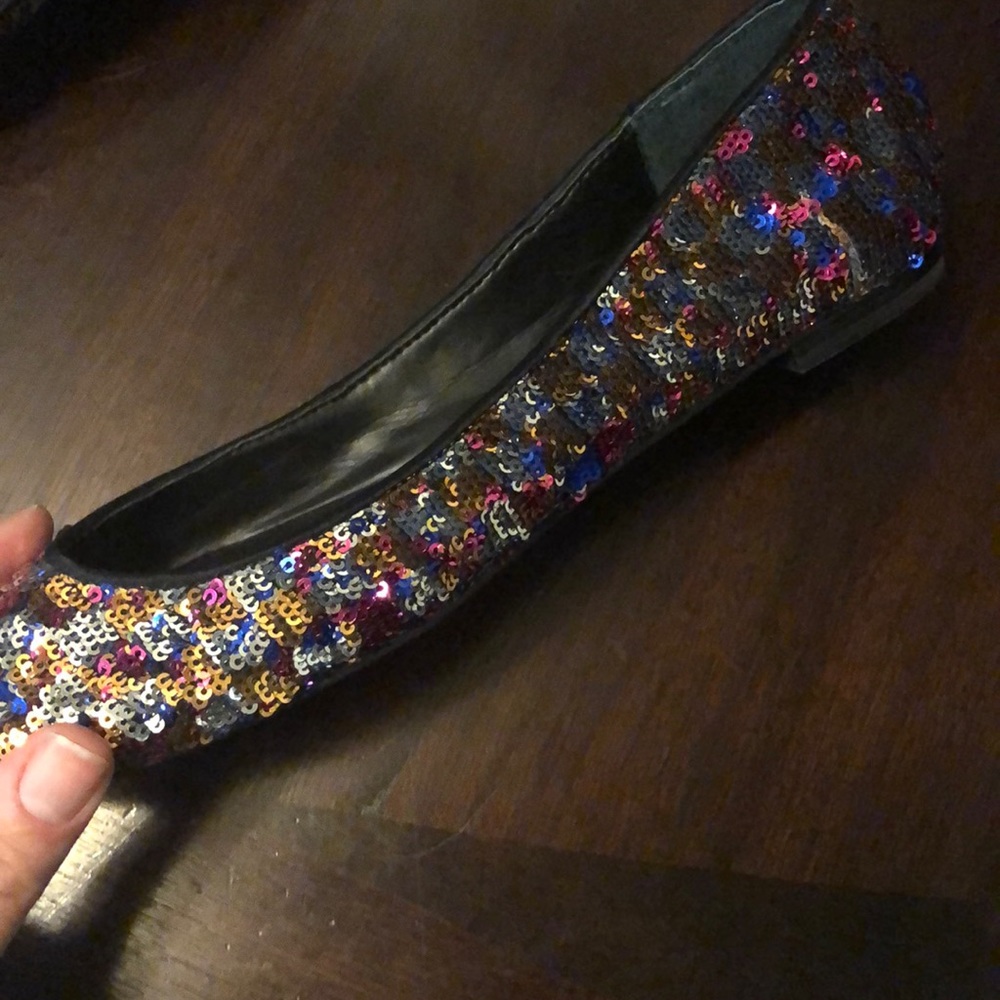 SOLD - Picture 4 of 8